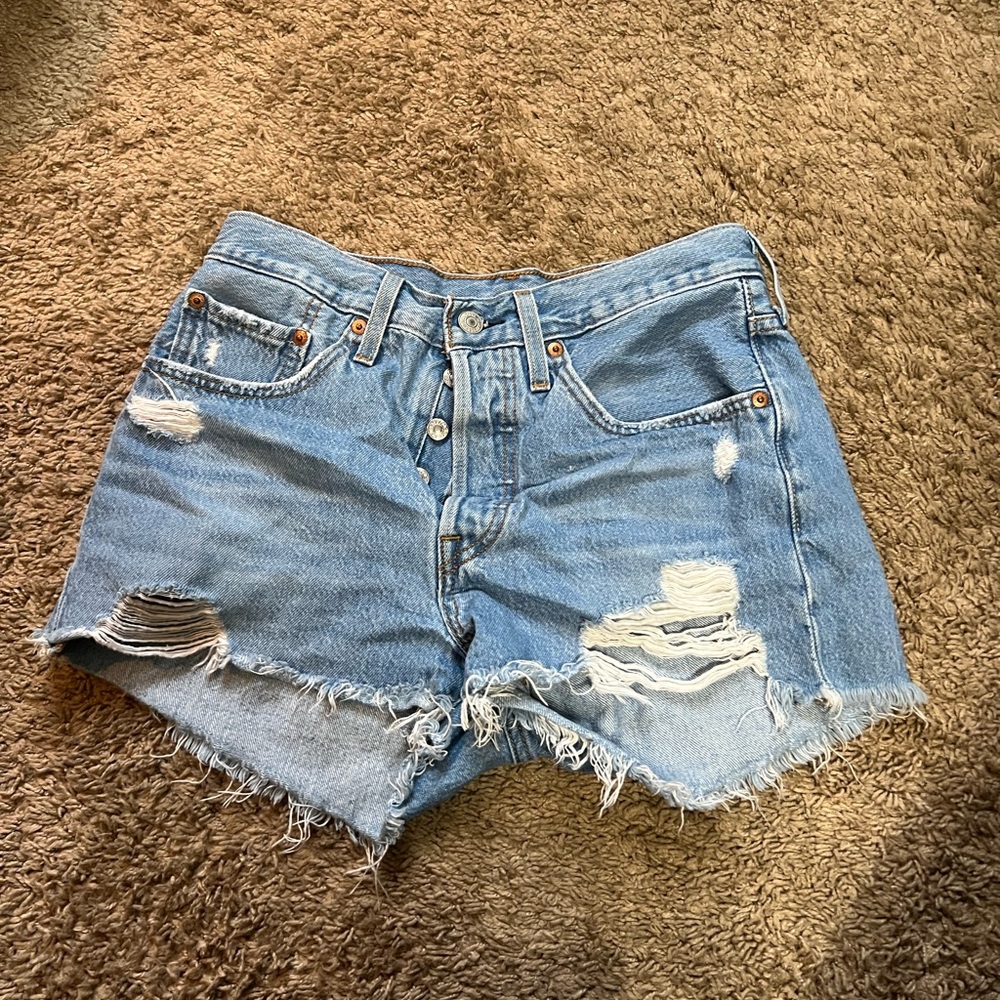 Levi’s shorts